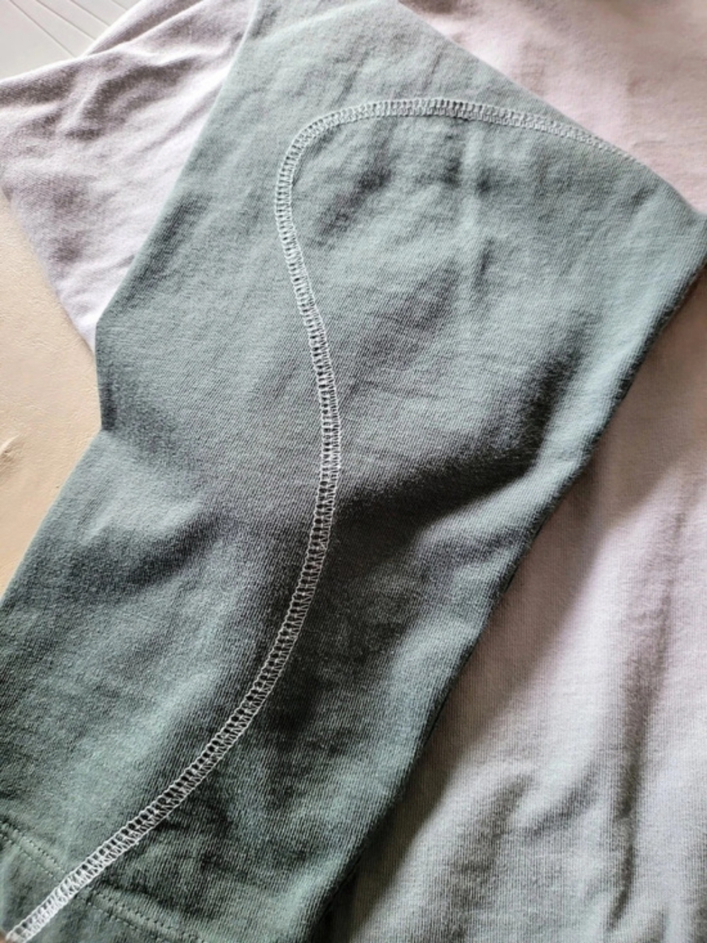 Dime Gradient Longsleeve T-Shirt - Picture 5 of 7